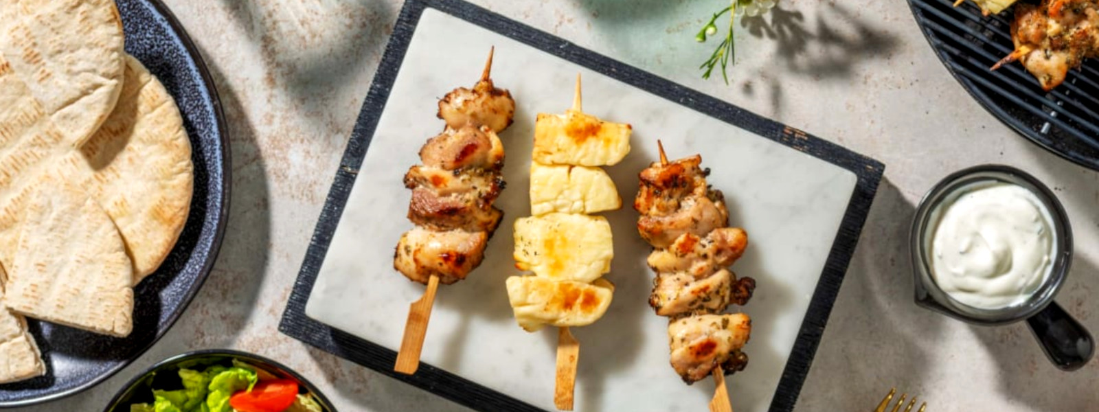 Imagem capa do artigo Churrasco Grego: Receita, tradição e sabor