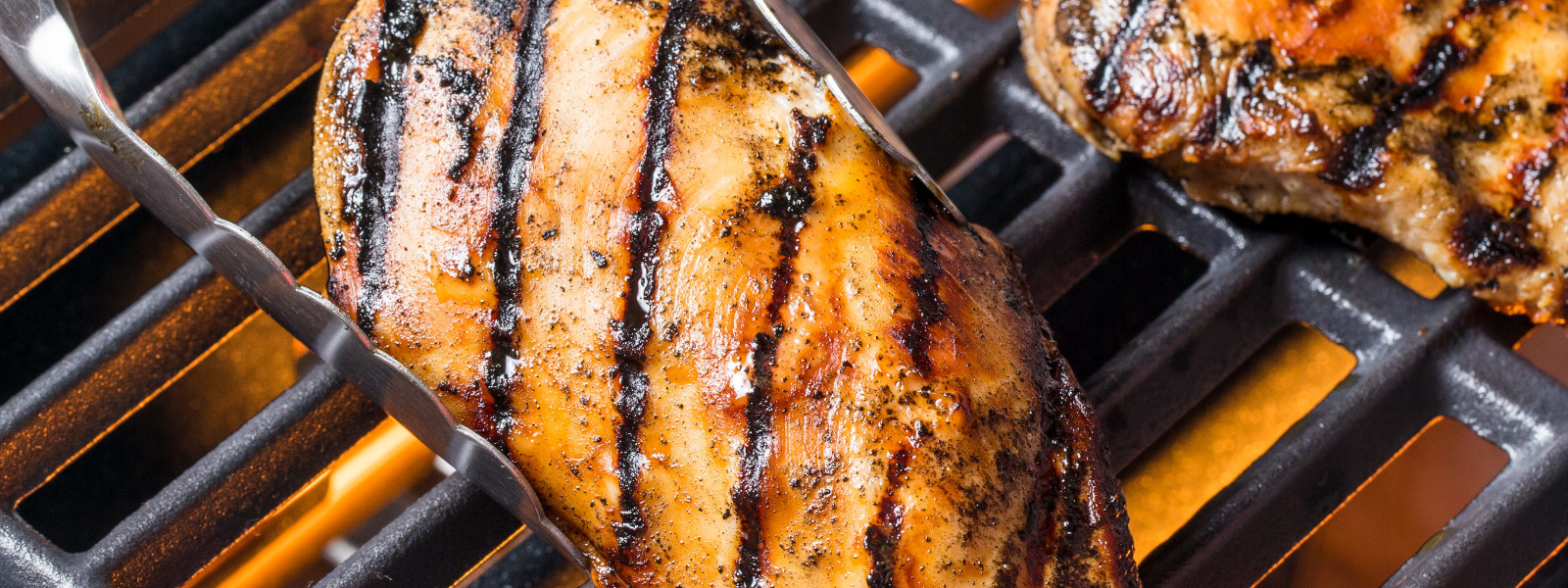 A imagem mostra um corte de carne para churrasco light